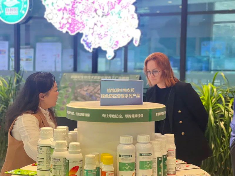 巴西國(guó)家植物保護(hù)產(chǎn)品協(xié)會(huì)專家訪問(wèn)新朝陽(yáng)，共探生物農(nóng)業(yè)合作新機(jī)遇